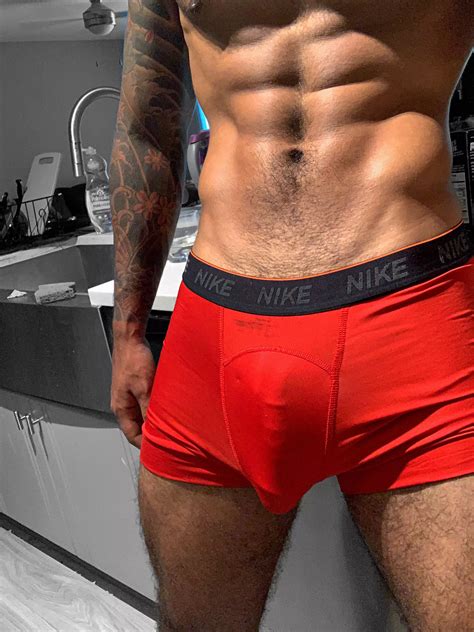 Need Some Help In The Kitchen Nudes Bulges NUDE PICS ORG