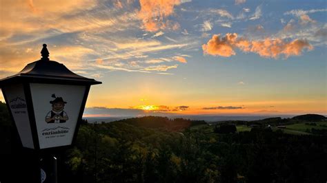 Bild des Tages Sonnenuntergang von der Enzianhütte