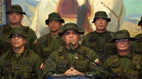 Absoluta Lealtad Militares De Venezuela Cierran Filas Con Maduro