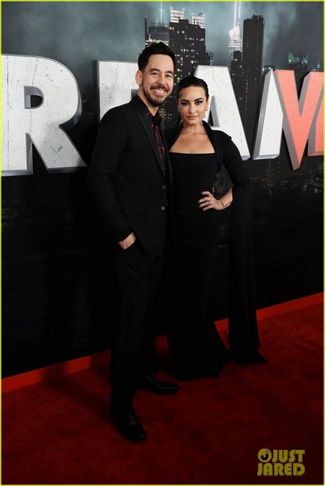 Demi Lovato Gives Final Girl Energy At Scream World Premiere