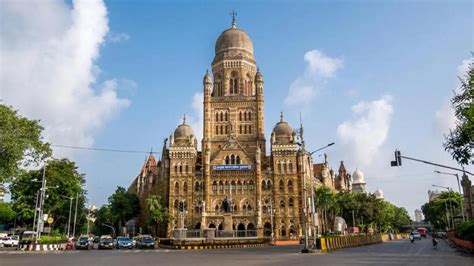 Irregularities Probe Mumbai Polices Sit Visits Bmc Headquarters