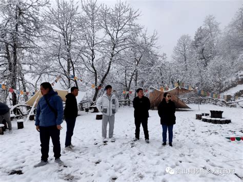 现场观摩互学习 沟通交流谋发展—捧当乡组织开展现场观摩交流学习活动旅游工作帐篷