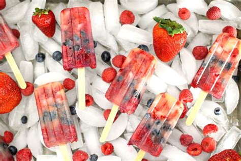 Whole Fruit Tropical Popsicles | RecipeLion.com