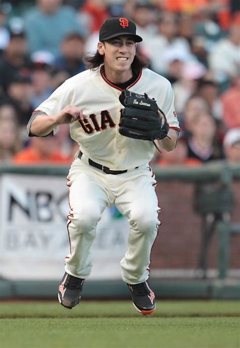 Sf Giants Tim Lincecum Shines On Mound Or Bases