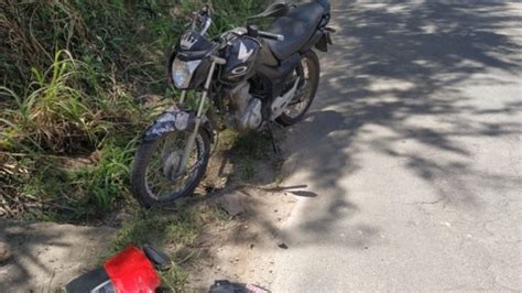 Motociclista sofre diversos ferimentos após colidir carro em Botuverá