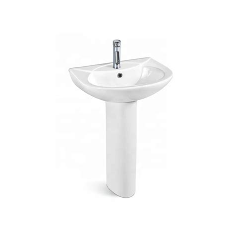 New Design Hot Sale Wc Ceramic Lavatory Handmade White Color Porcelain