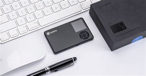 SafePal S1 - Hardware Wallets - Shop | CryptoHolics