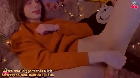 Lovely Tranny Babe Shows Her Hard Cock