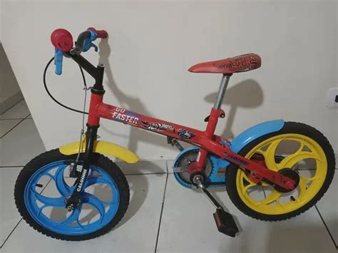 Bicicleta Hot Wheels Aro No Brasil