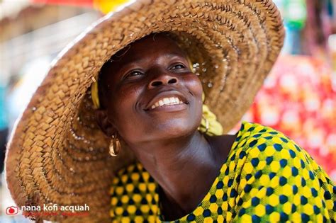 Woman Smiling In Lagos Nigeria African Art Paintings Nana Africa