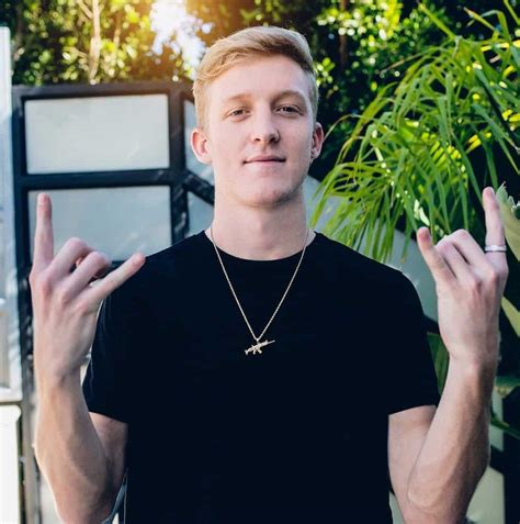 Fortnite Comp Report On Twitter Tfue Has Announced He Will Be Taking