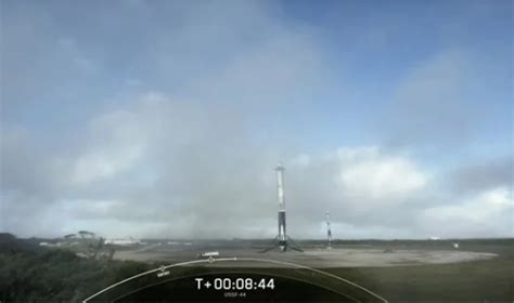 时隔3年 Spacex猎鹰重型火箭重出江湖！发射多颗军事卫星 蜂耘网