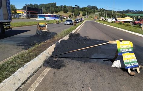 PRF já aplicou mais de 600 multas em veículos que interrompem rodovias