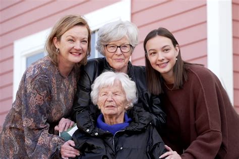 Catherina van der Linden, believed to be Australia's oldest person ...