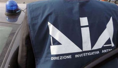 Comuni Sciolti Per Mafia Anno Record In Terris