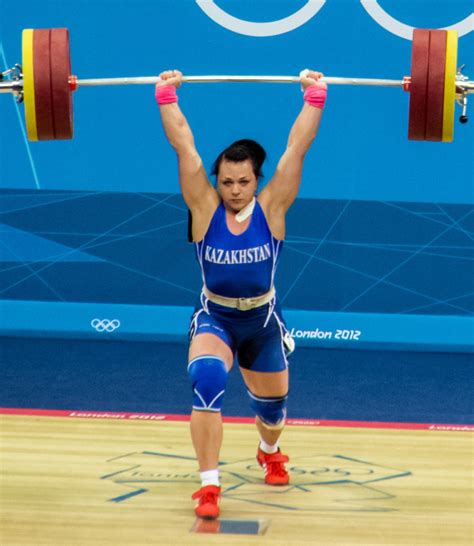 Top 10 Worlds Best Female Weightlifters Sportytell