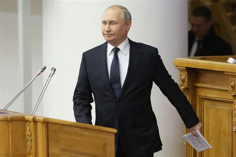 Kremlin Rebuffs Rumors Of Severely Ill Vladimir Putin As Ukraine War ...