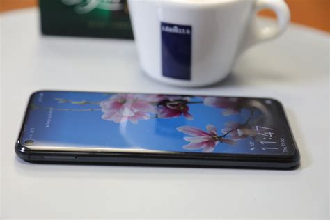 Първи впечатления от Huawei Nova 5T - hardwareBG.com