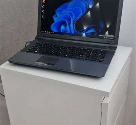 Samsung ноутбук 17,3 дюйма Core i3 4 | Festima.Ru – частные объявления