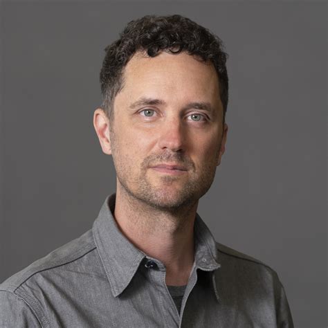 Aaron Scott - Knight Science Journalism @MIT