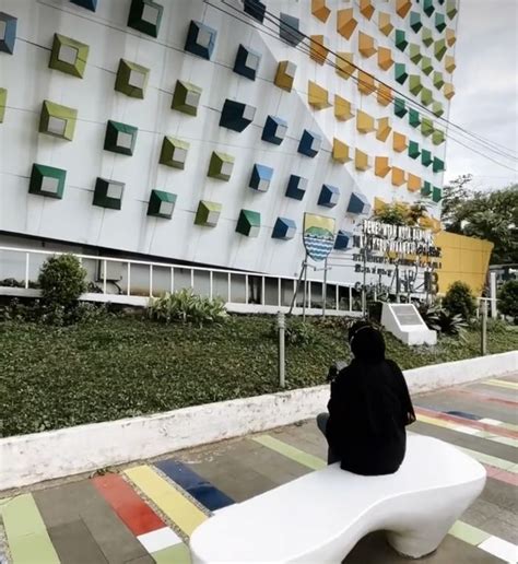 Biarpun Hujan Liburan Tetap Seru Ini Foto Tempat Wisata Indoor Di