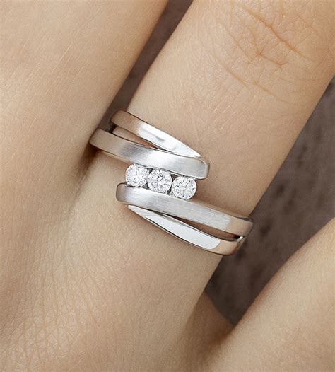 Bague Trilogie Nid Pr Cieux Na Ade Or Blanc Carats Diamants