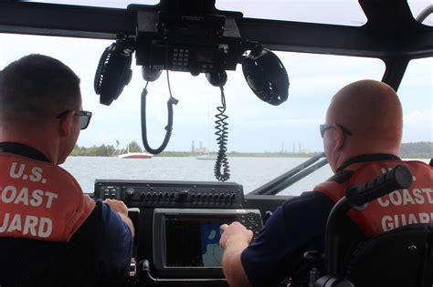 Coast Guard Reopens Ports To Vessel Traffic In Honolulu Maui Counties