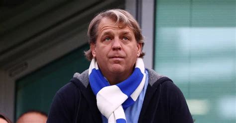 chelsea owners  huge  decision  crucial transfer window