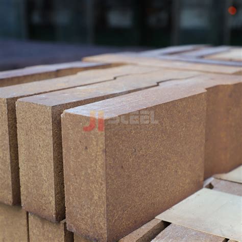 Refractory Magnesia Carbon Brick Black For Ladle And Refining Furnace