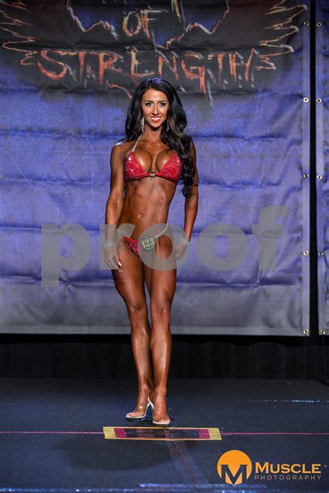 IFBB Bikini PRO FITNESS PHOTOS