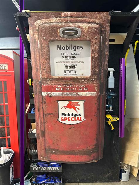 Mobilgas Special Vintage Gas Pump Refrigerator Wrap