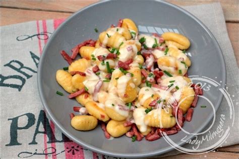 Recette gnocchis à poêler sauce st nectaire et bacon