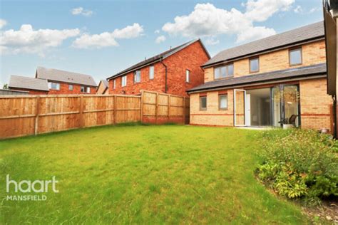 3 Bedroom Detached House For Sale In Sorrell Square Clipstone Village