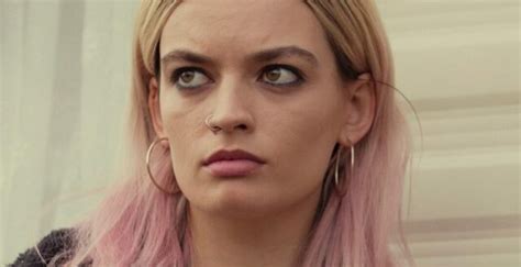 Chi è Emma Mackey Maeve in Sex Education età e film