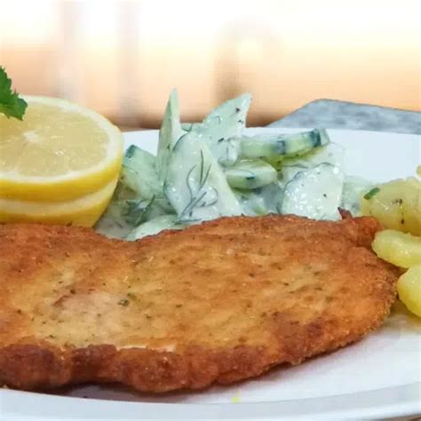 Amazing Chicken Schnitzel Recipe Tonight S Perfect Dinner