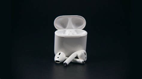 Apple To Launch Cheaper Version Of Airpods Will Be Called Airpods Lite Report