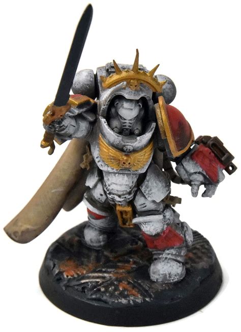 Games Workshop Space Marines White Scars Primaris Captain Gravis Armour