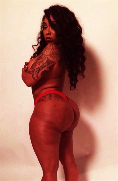 Sultry Sista Porn Pic