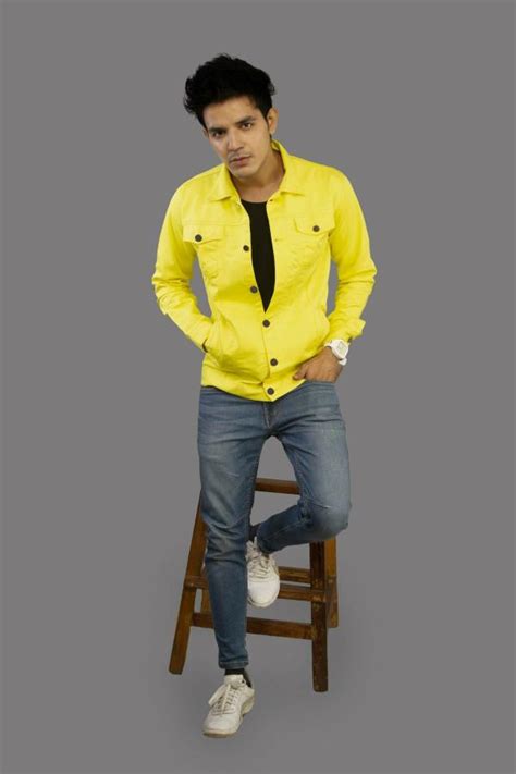 Klizen Men Yellow Solid Denim Full Sleeve Jacket Jiomart