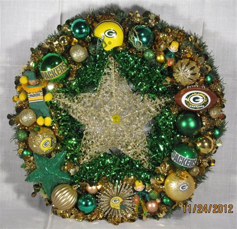 Green Bay Packers Wreath | Green bay packers wreath, Packers wreath ...