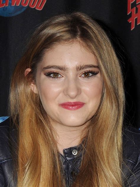 Pictures of Willow Shields