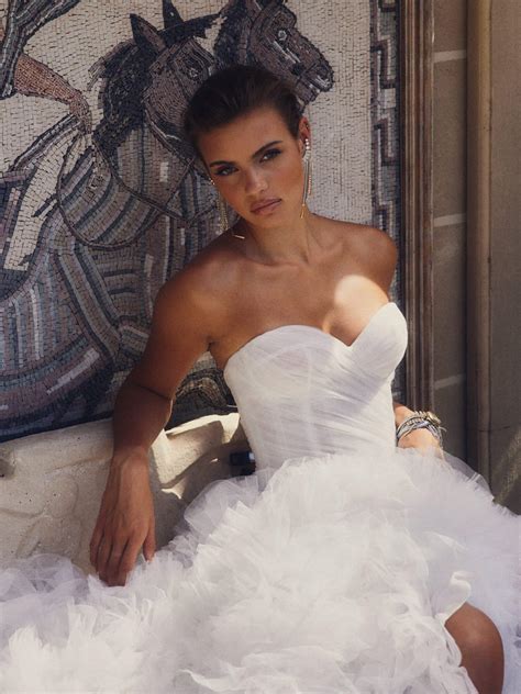 Leah Da Gloria | Anastasia Wedding Dress | Bridal Reflections