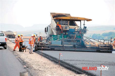 Lavori Per Cantieri Nella Autostrade Attorno A Milano Tutte Le