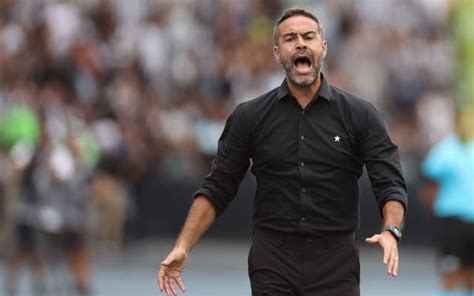 Botafogo Gregore Celebra Melhor Ano Da Carreira E Fala Sobre Artur Jorge