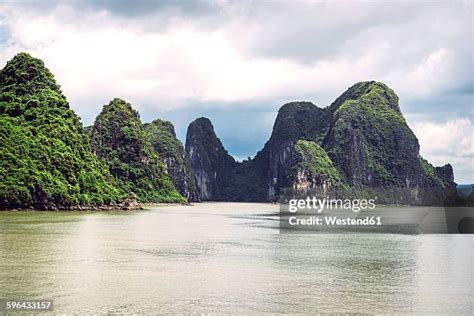 92 Vinh Ha Long Stock Photos, High-Res Pictures, and Images - Getty Images