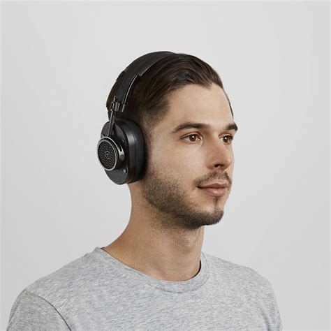 Mh40 Wireless Over The Ear Headphone Corporate Specialties