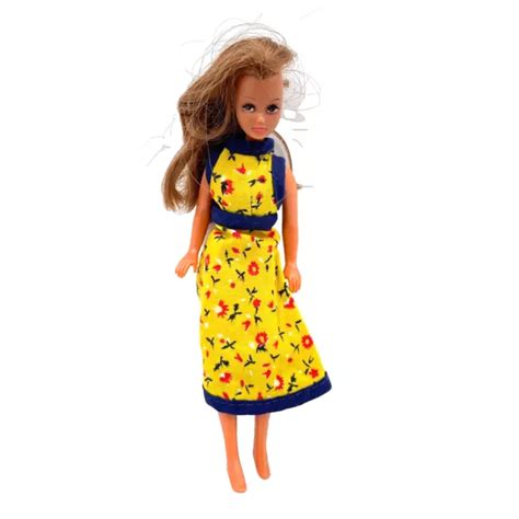VINTAGE PIPPA DOLL Marie Palitoy Brunette S Floral Dress Stamped PicClick UK