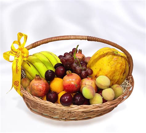 Buy/Send Mother's Day Fruit Online| Mothers Day Fruit Basket| Floraindia