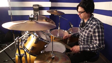 Drum Lesson How To Play Faster On The Drum Set Youtube