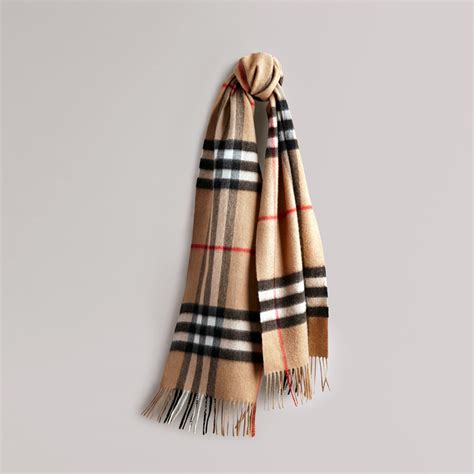 Burberry Cashmere Skjerf BA Dfly